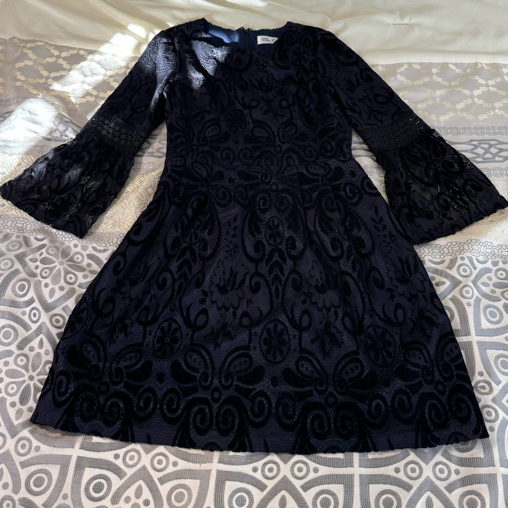 Elegant Black Lace Dress